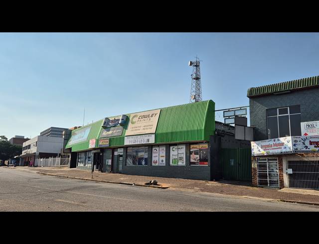 1,190M² RETAIL FOR SALE IN SONHEUWEL